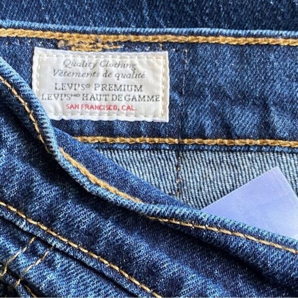 Levis Premium 70'S High Rise Slim Straight Jeans Woman 31 Dark Wash Classic - Picture 9 of 16